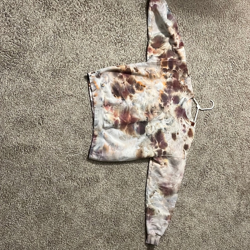Ooakshell Large sweatshirt NWOT